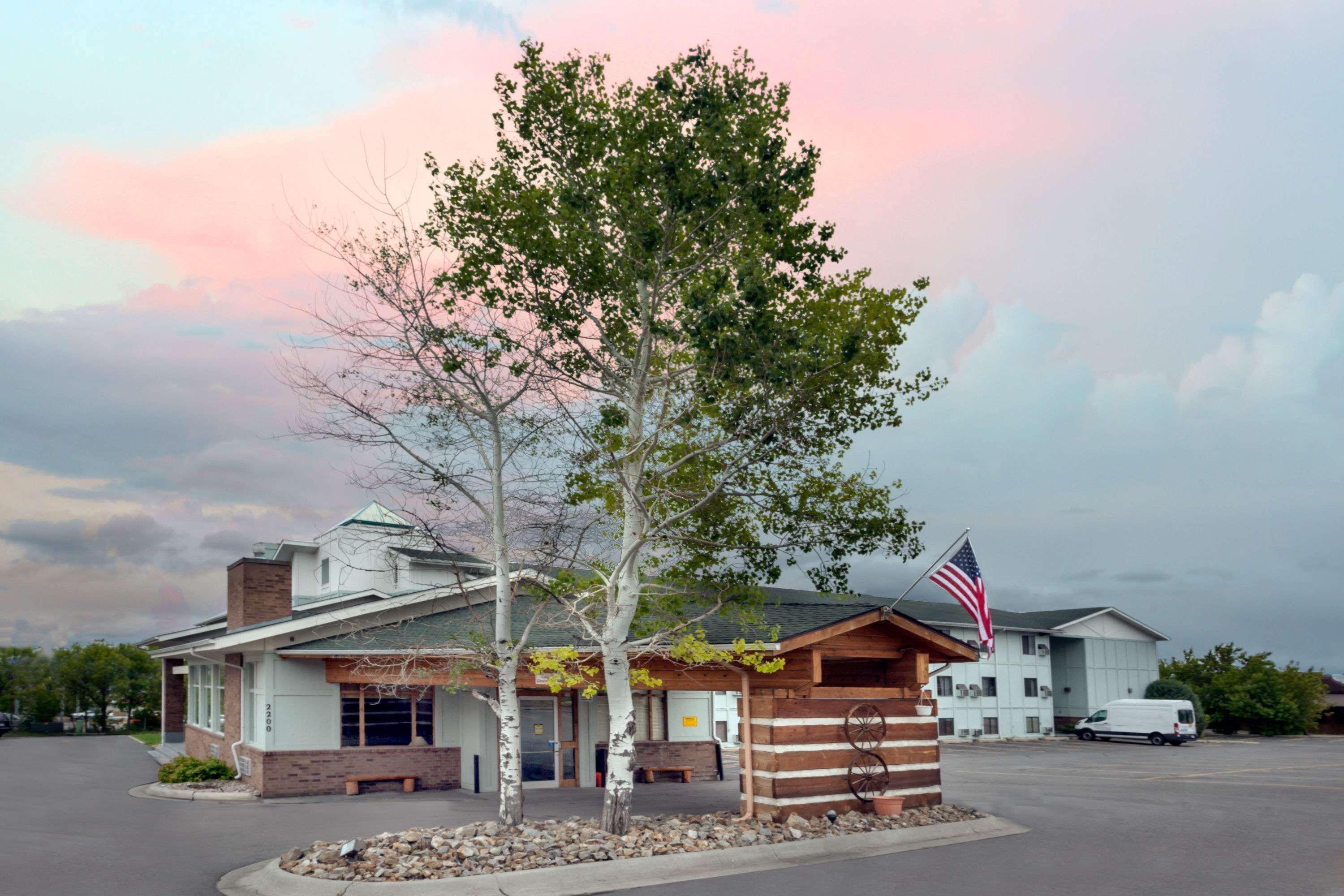 Super 8 by Wyndham Helena Motel Eksteriør billede